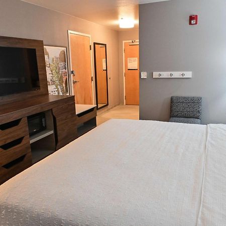 Hampton Inn Фремонт Екстер'єр фото
