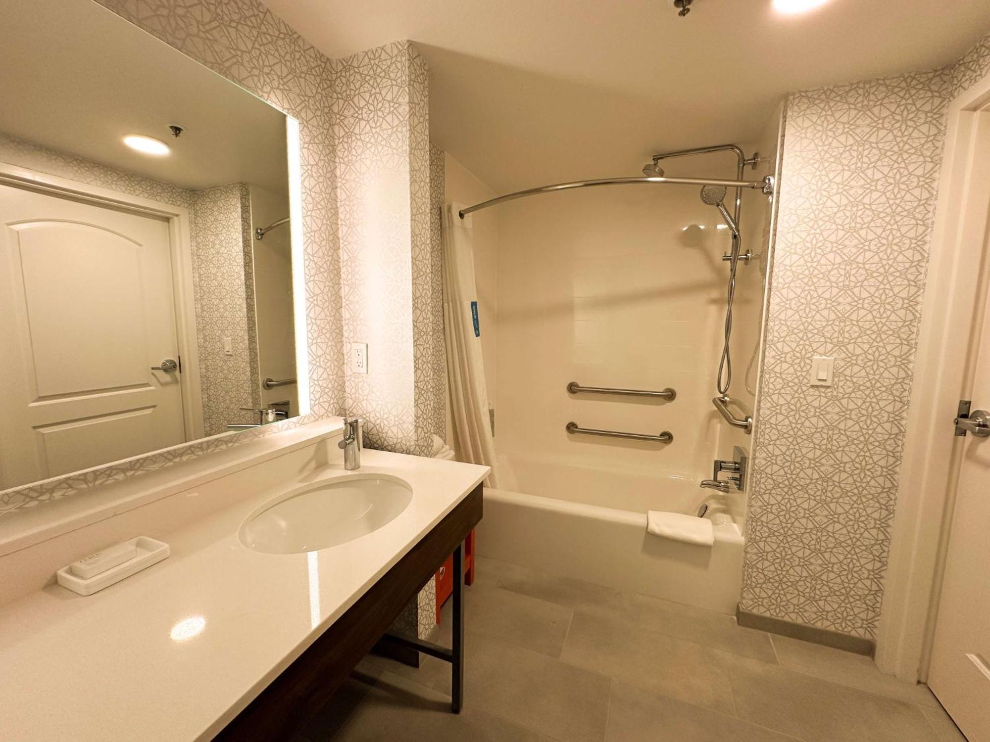 Hampton Inn Фремонт Екстер'єр фото